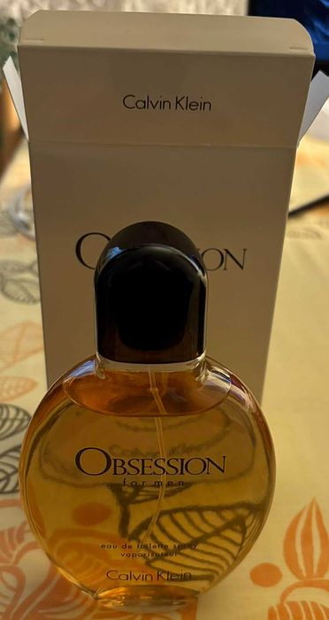 Продавам мъжки парфюм Calvin Klein Obsession