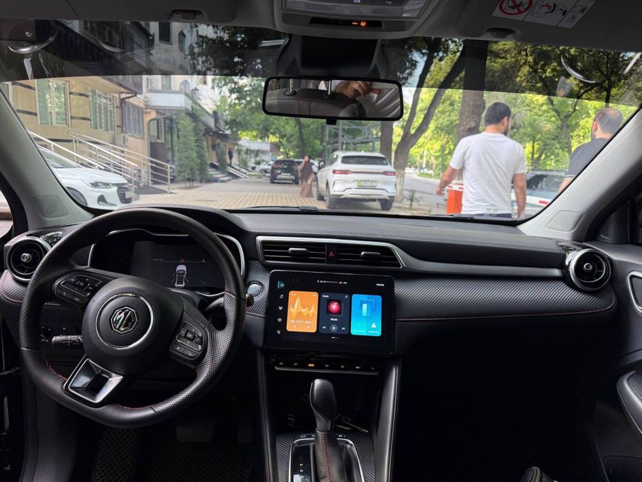 MG ZS 2024 (Black) Крассовер
