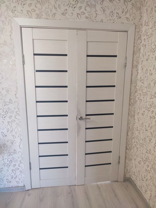 Продается двери.
