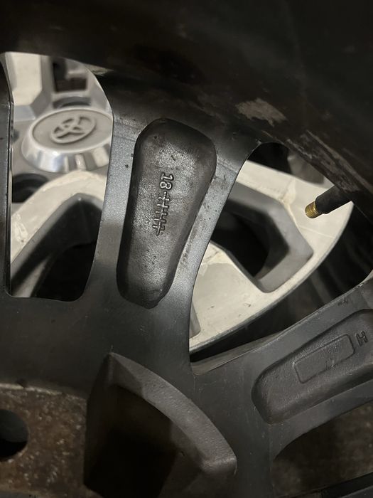 Диски  4 шт от TOYOTA LEXUS