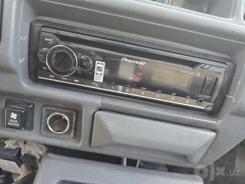 Sotiladi sabwufer kalonka 13 sm estradni mafon Pioneer bt5250