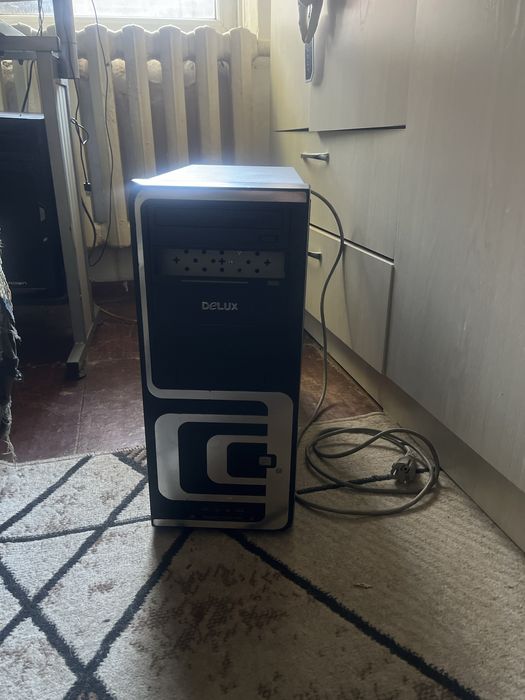 Системный блок Delux Б/у на запчасти