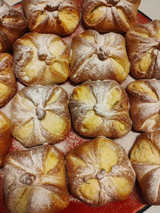 Prăjituri de casă, cozonac