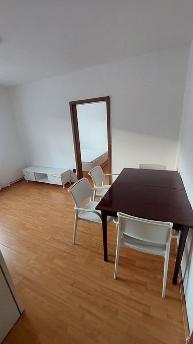Apartament 2 camere de inchiriat, zona Cedonia
