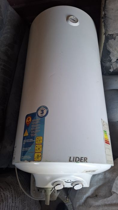 Водонагреватель Аристон