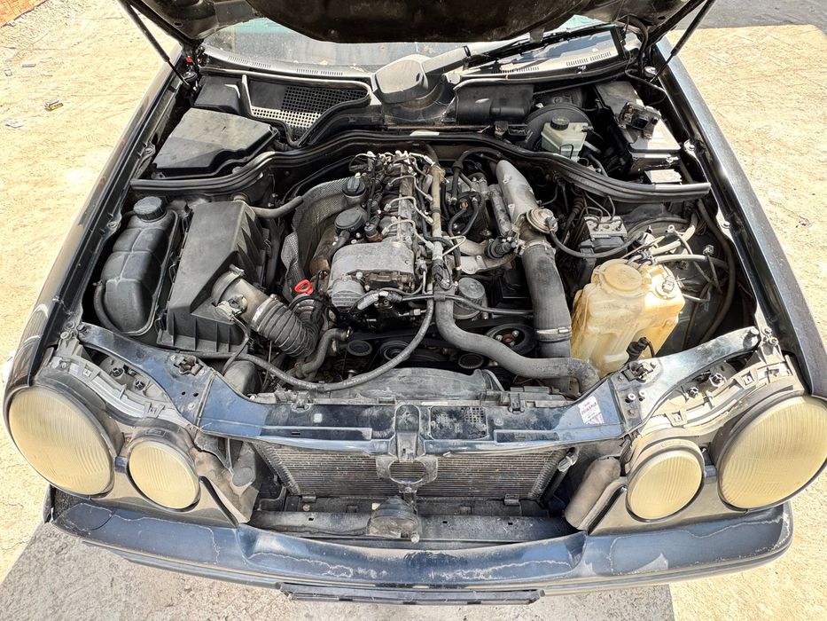 Mercedes E 220 CDI (W210) – ЦЯЛ ЗА ИЛИ НА ЧАСТИ