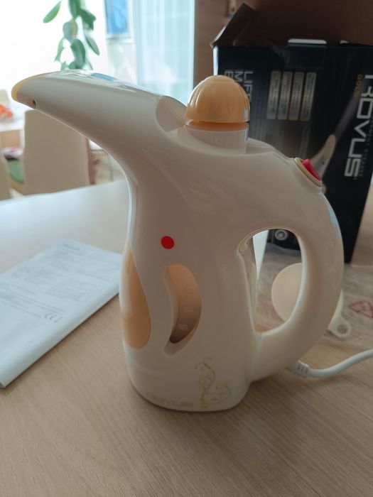 Ютия (уред) за гладене с пара Rovus