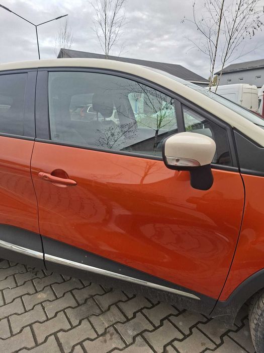 Usa dezechipata dreapta fata, stanga/dreapta spate Renault Captur 2013