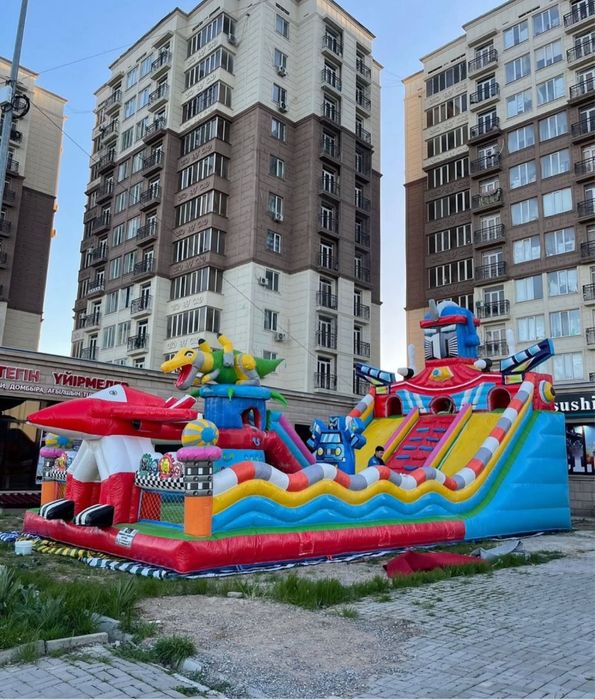 Батут надувной продам