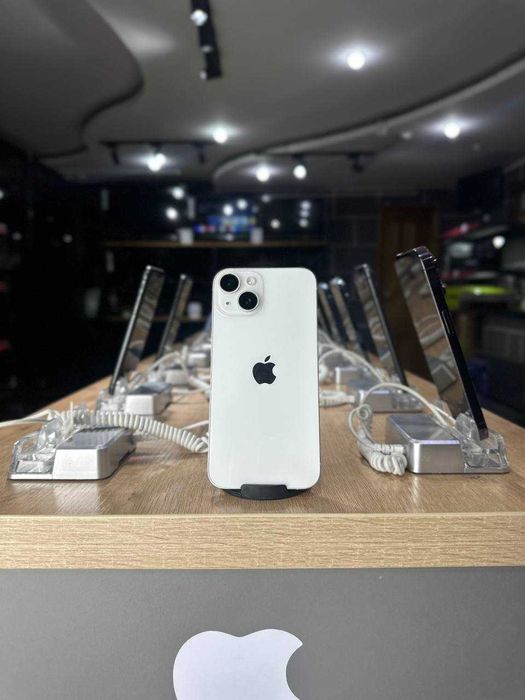 Телефон Iphone 13 256 акб 77%/ айфон 13 256