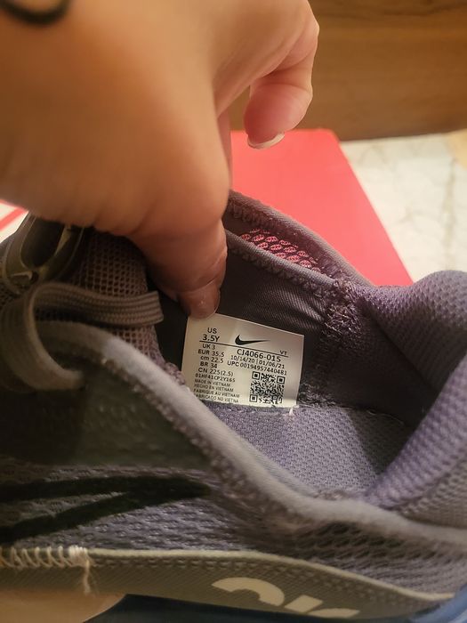 Оригинални маратонки Nike