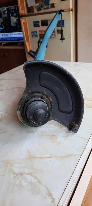 Продавам електрически тример модел QT6020