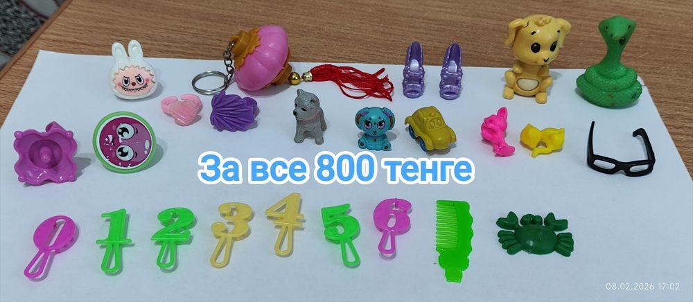 Продам игрушки разные.