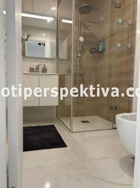 Продава се Тристаен апартамент в Пловдив, Център - 130 кв.м за 1847 €/кв.м - Снимка #9