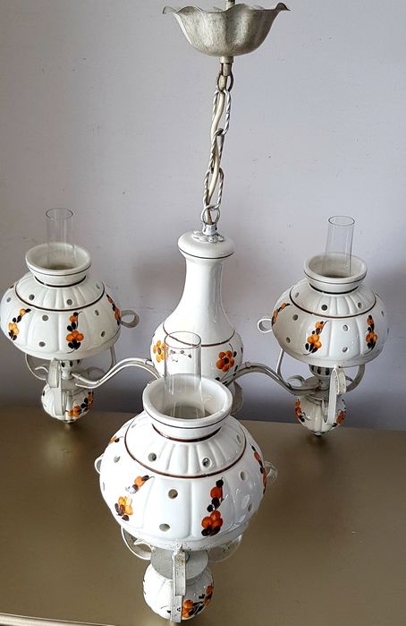 Candelabru/veioze vechi din bronz ceramică și lemn
