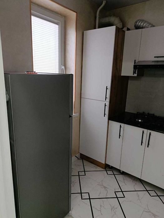 СРОЧНО 3 хонали тайёр евро квартира ижарага берилади