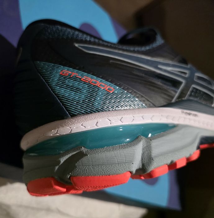 Asics GT-20008  маратонки номер 53