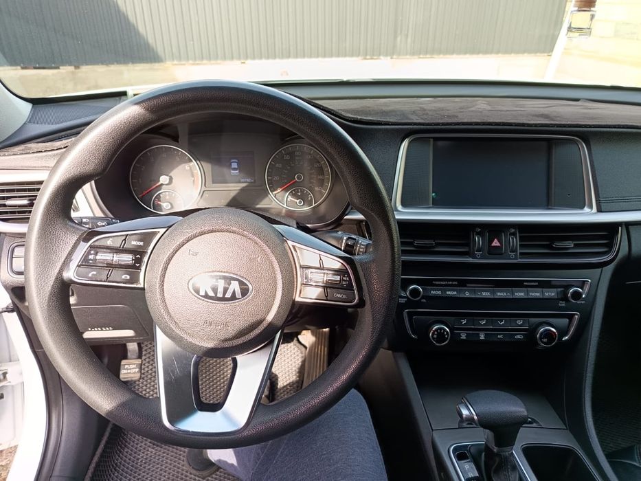 Продам KIA Оптима