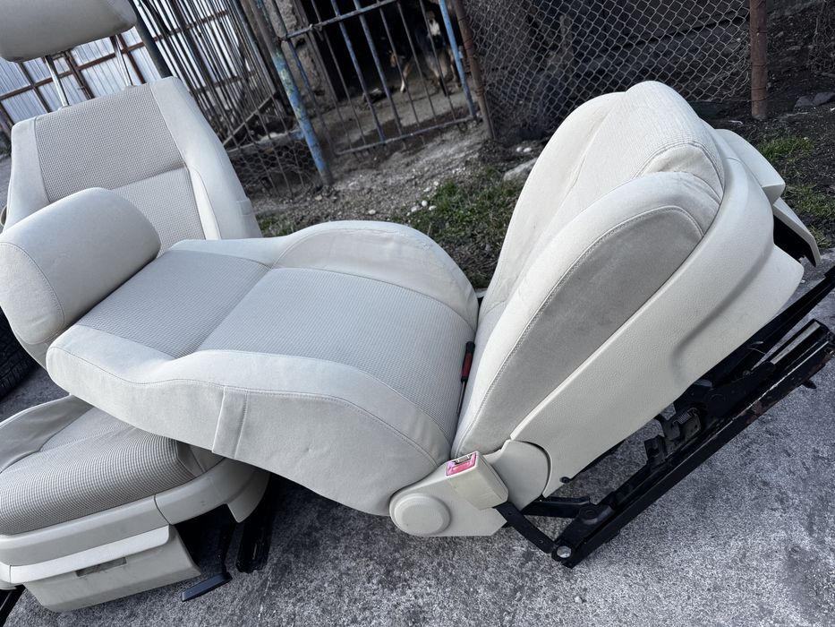 Vand scaunde golf 5 coupe