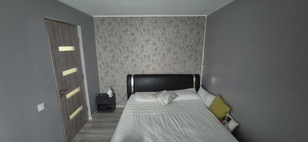 Apartament cu 3 camere