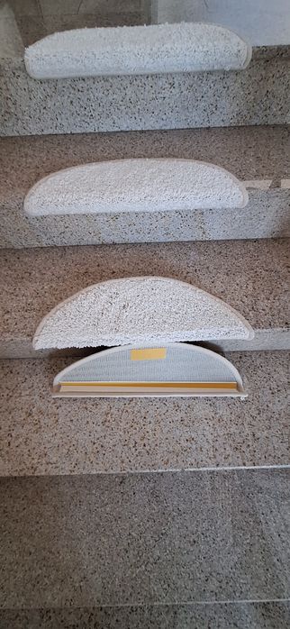 Самозалепящи се подложки за стълби