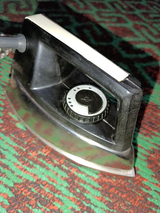 Утюг СССР название "Ленинград".