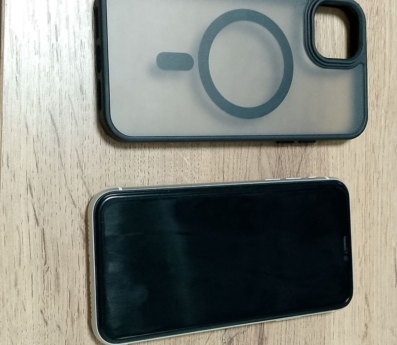 iPhone 11 64гига