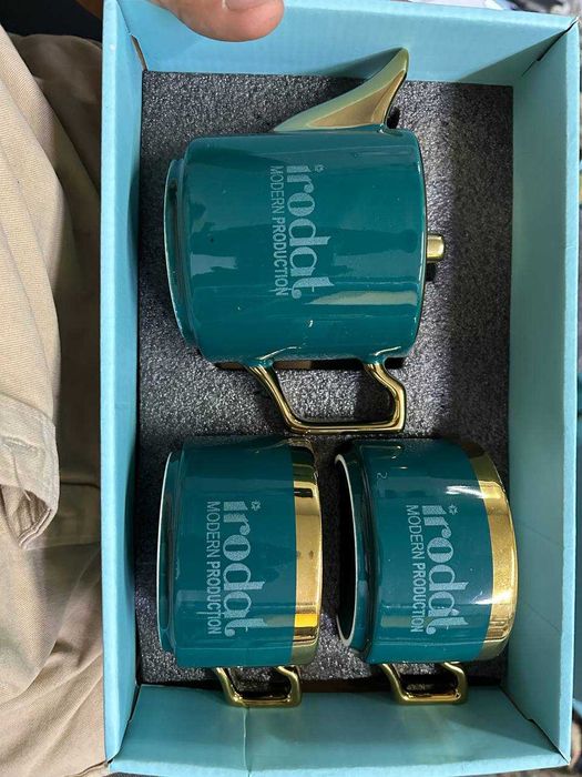 Лазерной гравировки на термосе и кружке