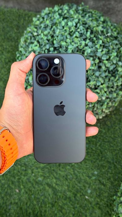 Iphone 16 pro, Black Titanium, 256 gb, PITAKA ORIGINAL CHEXOL BONUS