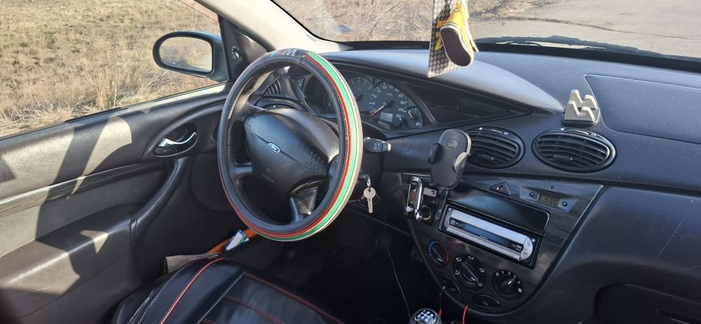 Ford Focus 1.6 Бензин/Газ