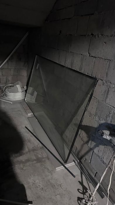 Продам витражн пластик с комплектом зеркал