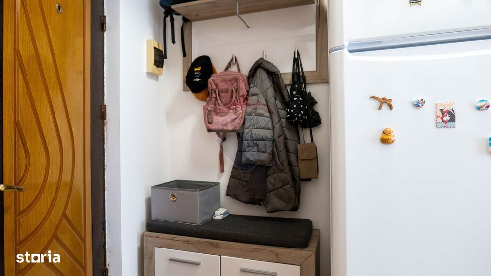 Garsonieră în vilă modernă (2015) | Liniște și intimitate