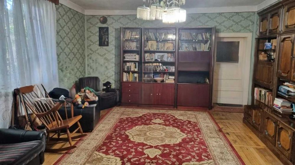 Casa de vanzare cu 4 camere, 110 mp, Satu Mare, zona 14 Mai