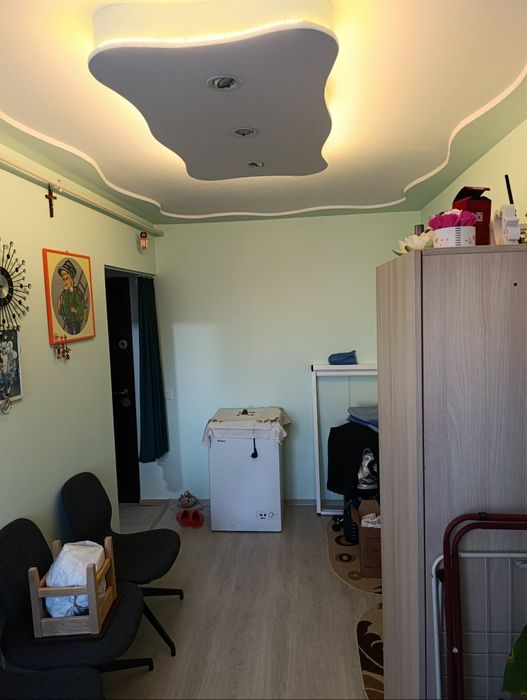 Vând garsonieră confort 3