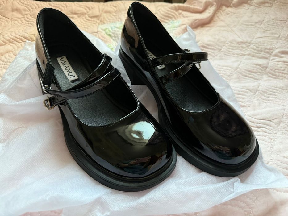 Туфли на каблуке