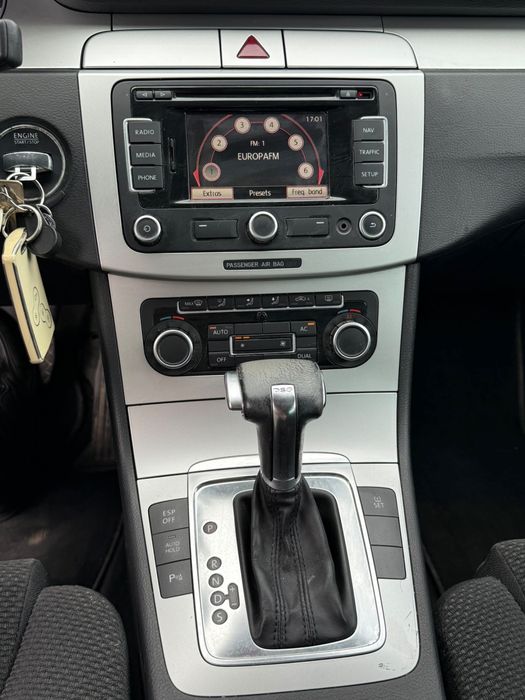 VOLKSWAGEN Passat 2010 — imagine 5