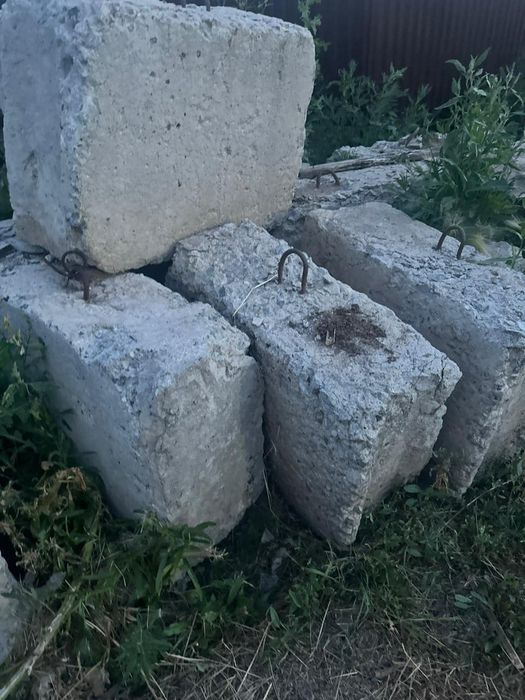 Продам блоки фбс 3000 тыс за штуку