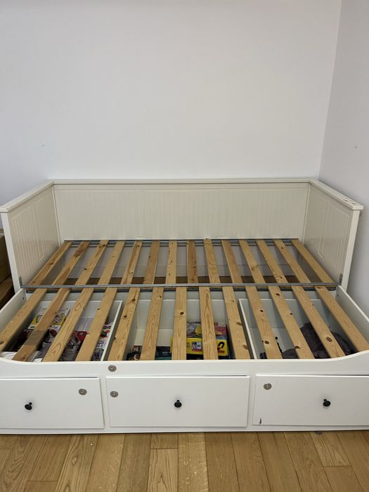 Comoda si pat Ikea 1500 ron