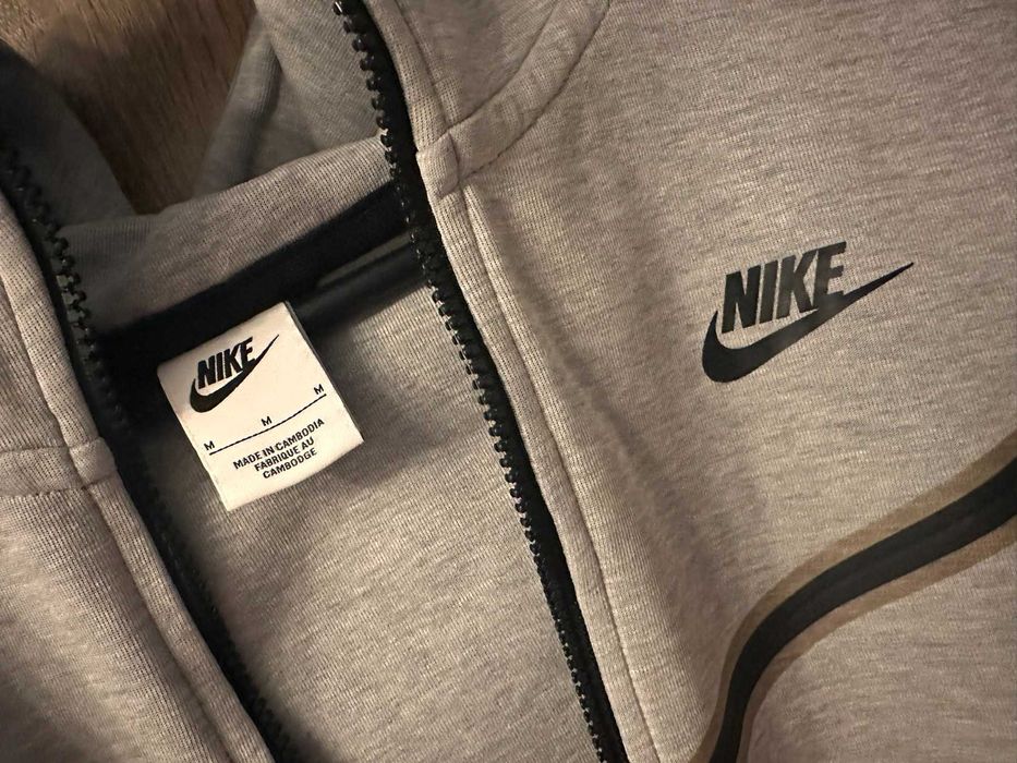 Nike Fleece Tech