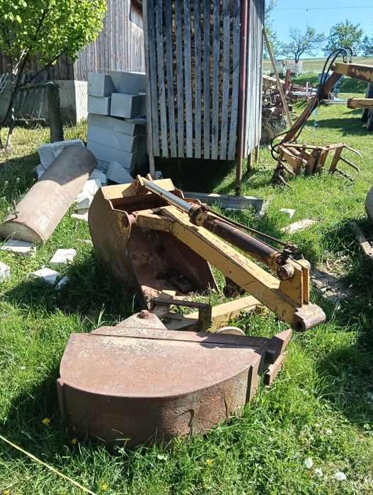 Vând greifer  pentru încărcat sau săpat