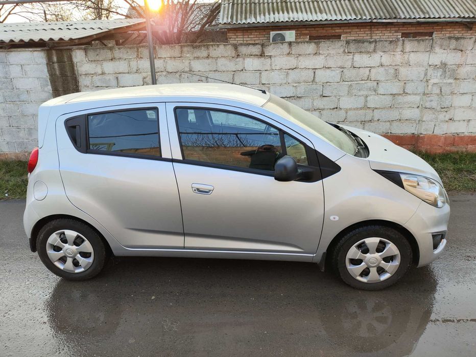 Chevrolet Spark 2019 года