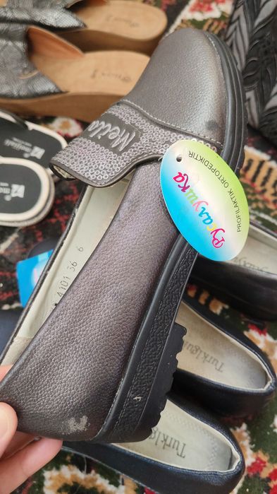 Новый туфельки продаю мальчиковые