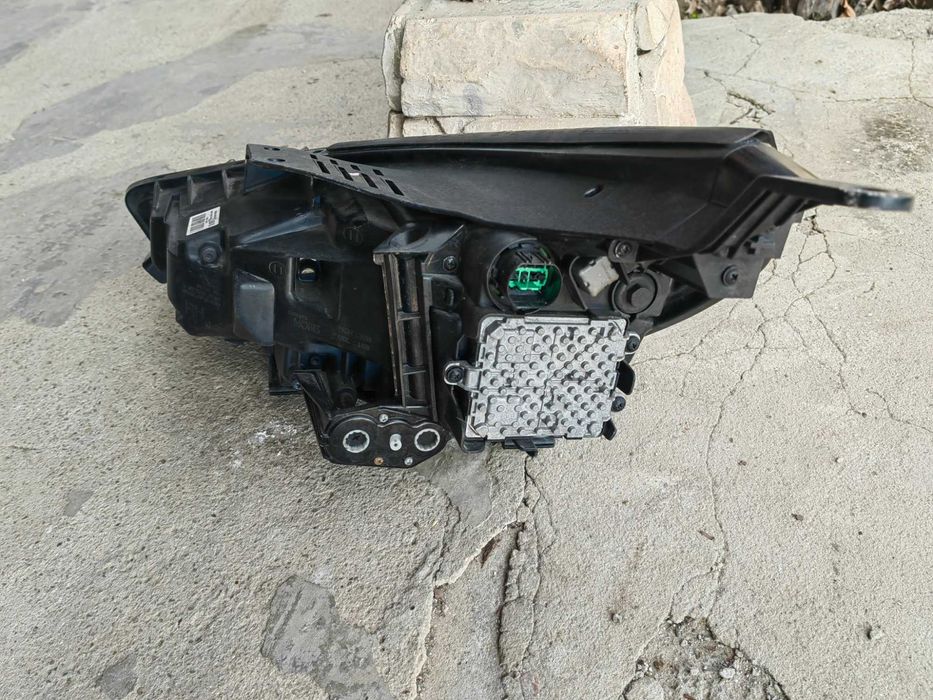 Фар Hyundai i30 LED десен / Фар Хюндай И30 Оригинален
