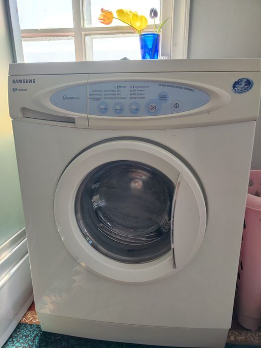 Продам стиральную машинку 3.5кг.