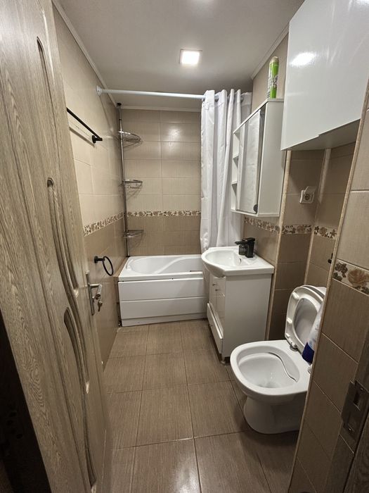 Inchiriez apartament in Campia Turzii