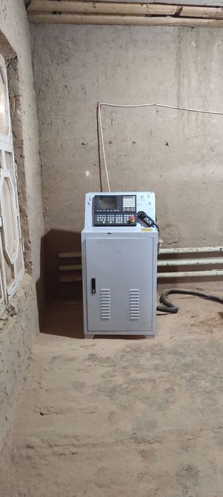 Cnc rover srochna sotiladi