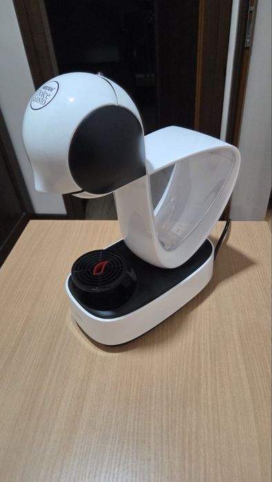 Кафемашина с капсули Nescafe Dolce Gusto
