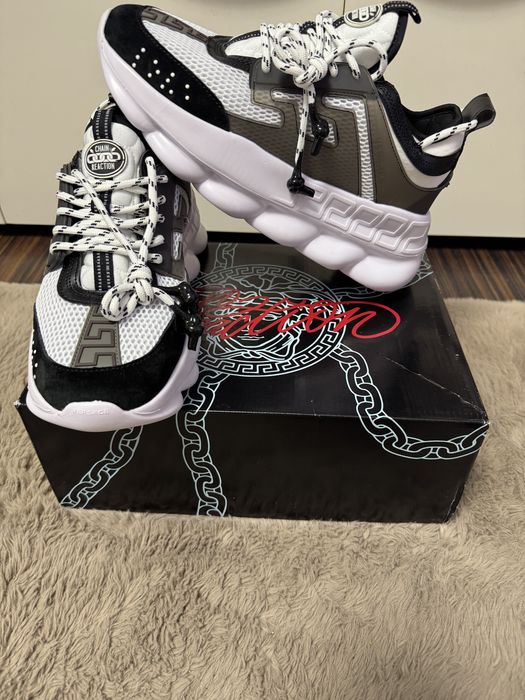 Versace Chain Reaction