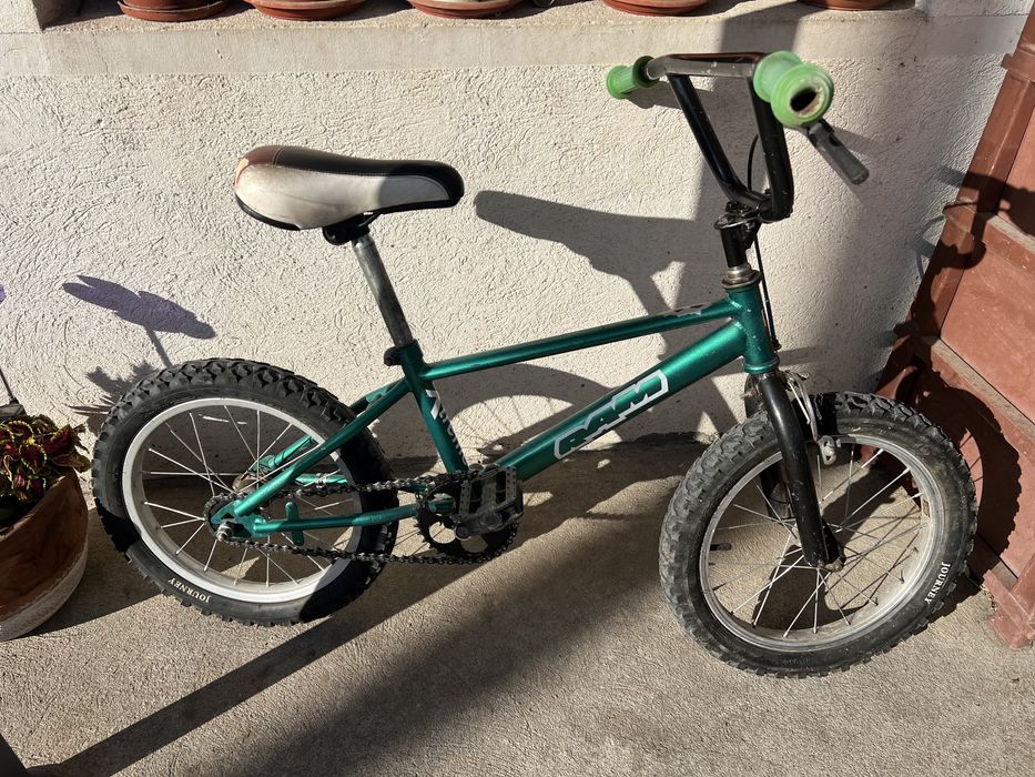 Колело BMX с 16” цола гуми с помощни колела