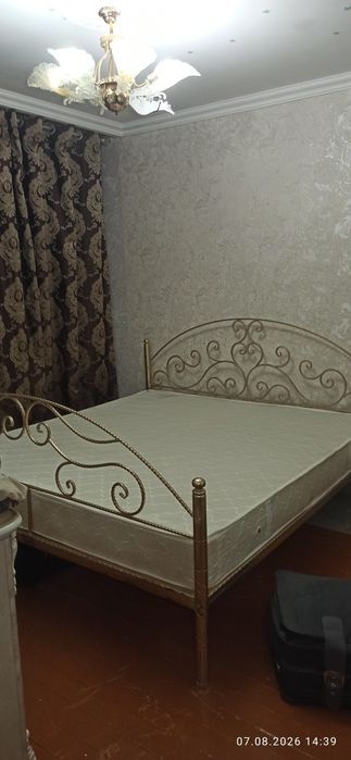Продается мебель из дома спальни
